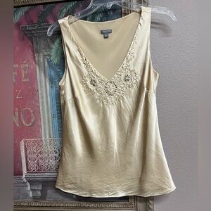 💄Ann Taylor Cream Embroidered Beaded Silk Top